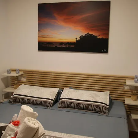 Casa Elena Apartment *